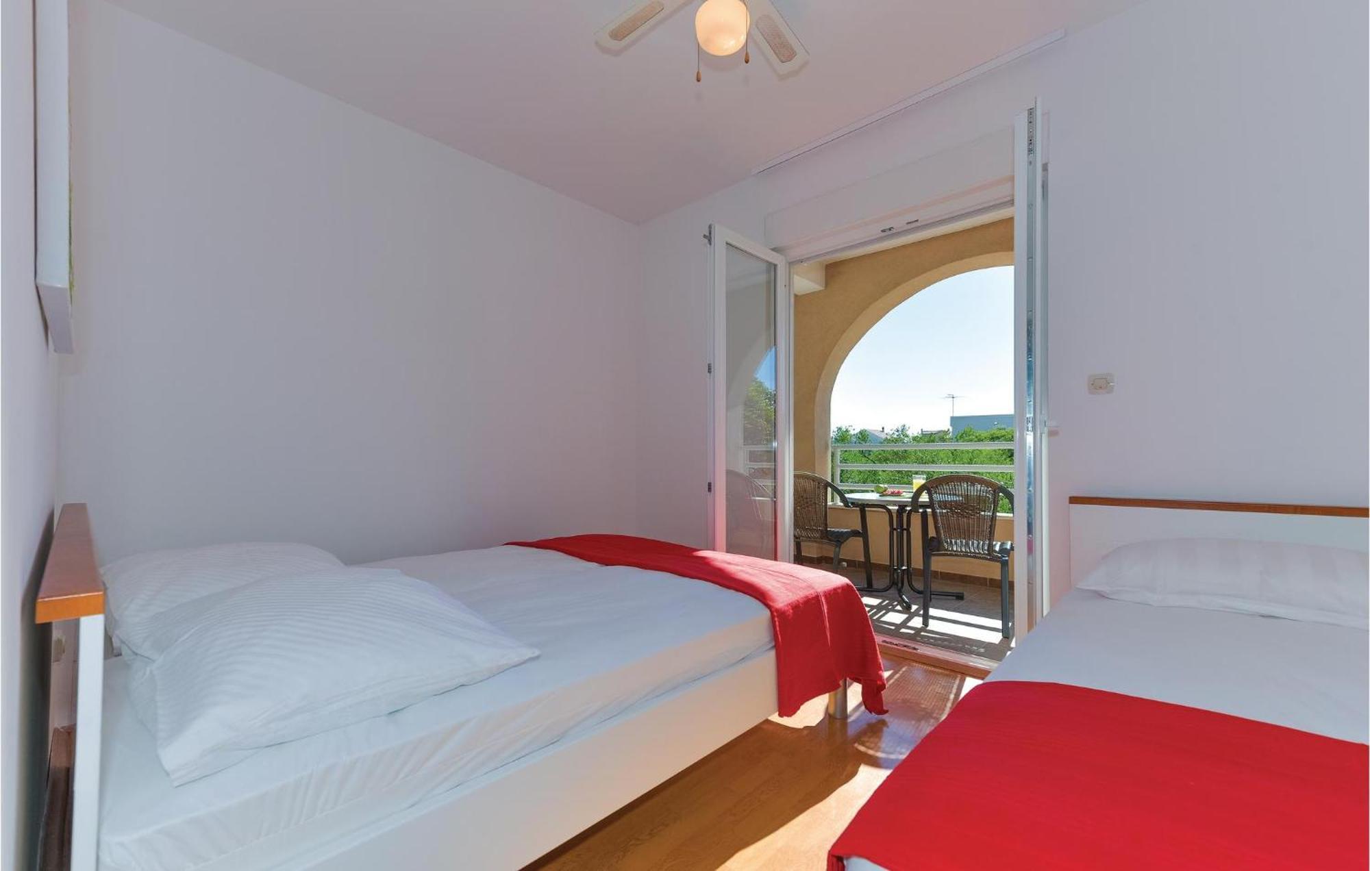 Gorgeous Apartment In Vodice With Kitchen 외부 사진